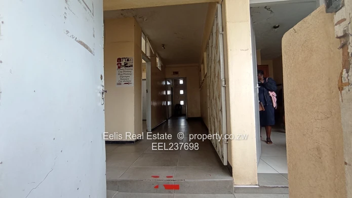 Gweru CBD offices to let 