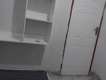 12 Bedroom House