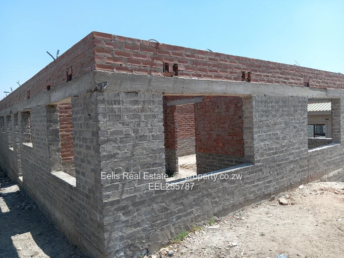 Incomplete 6 bedrooms house for sale-KMP