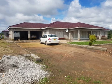 For Sale: 4-Bedroom House with Features Galore in Pattersonia, Gweru