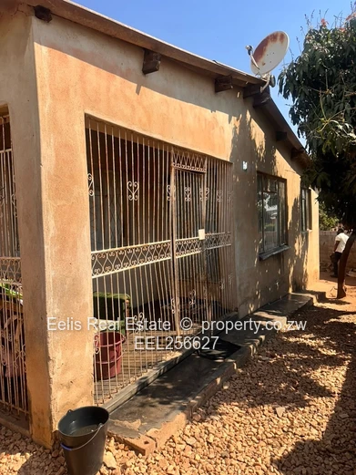 Emganwini house for sale 
