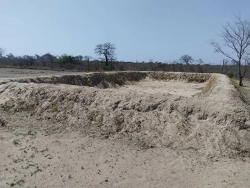 Farm & Agricultural Land