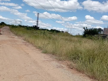 Commercial & Industrial Land