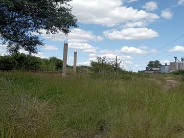 Commercial & Industrial Land