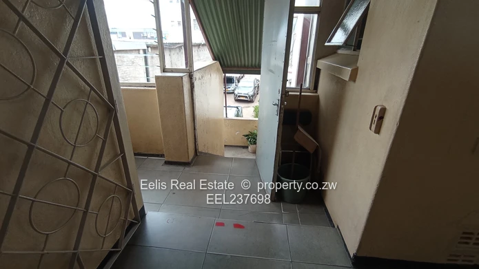 Gweru CBD offices to let 